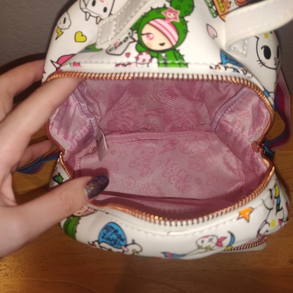 RARE**Tokidoki White Denim Daze with Cotton Candy Straps - Picture 3 of 4